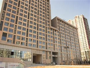צ'ינגדאו Sweetome Vacation Rentals Pollex Plaza מראה חיצוני תמונה